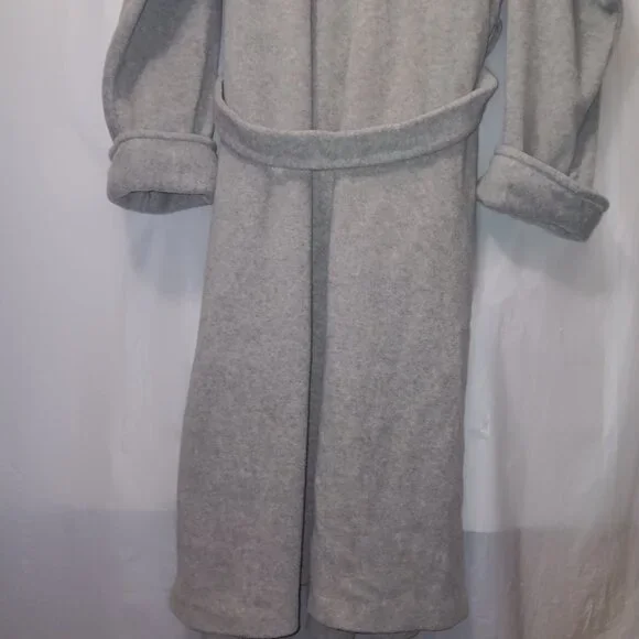 STAN HERMAN WOMEN'S BELTED HOUSE ROBE - Picture 3 of 12